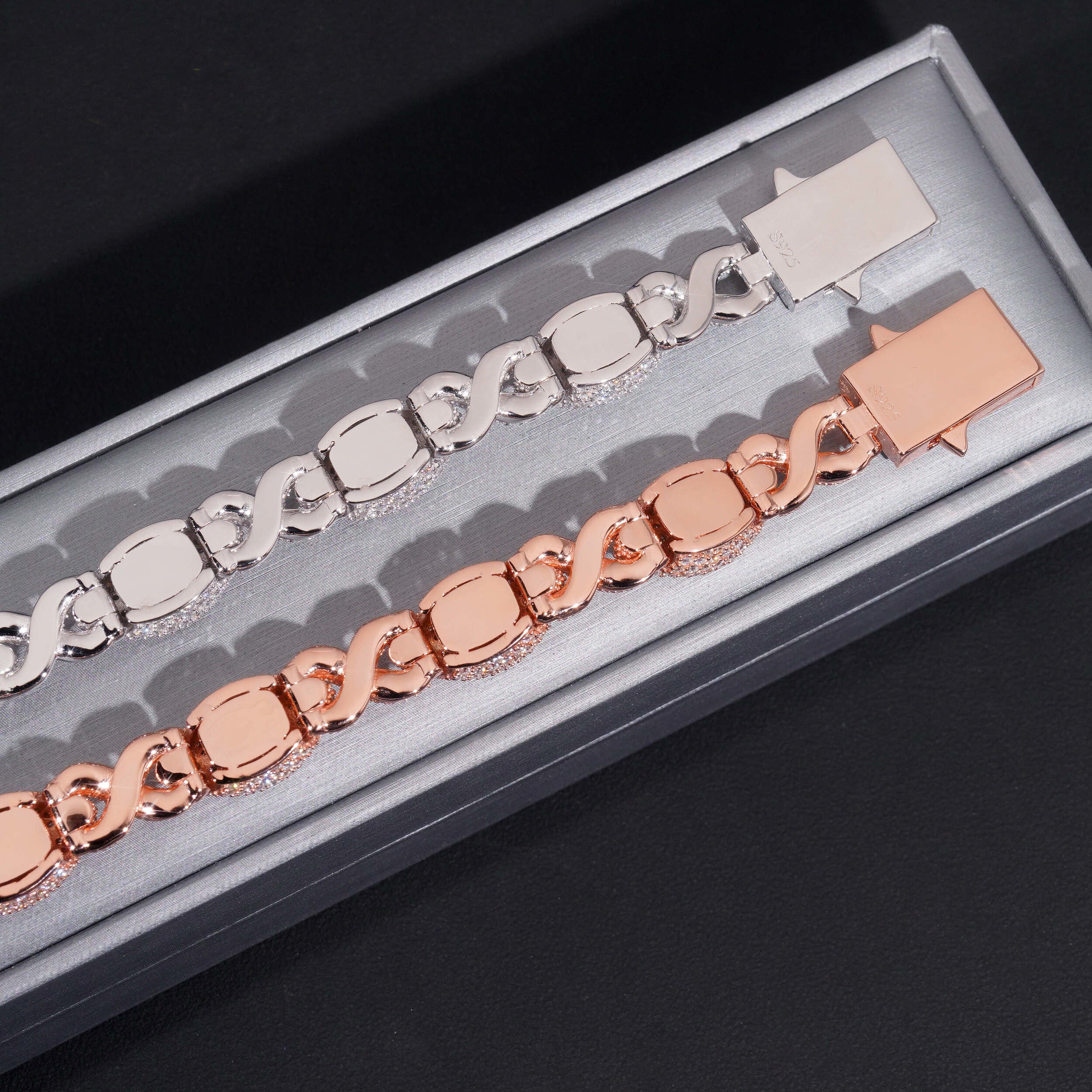 Pulsera Infinite Eye Moissanita Plata 925