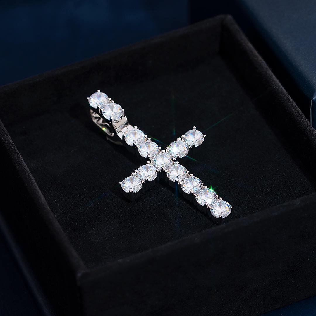 Diamond Cross Silver 925 Moissanite